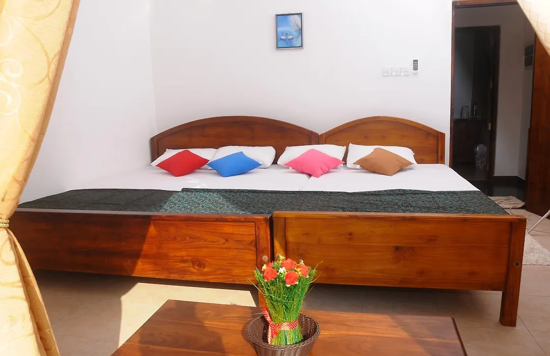 Colombo Hotel By Colombo Village-1